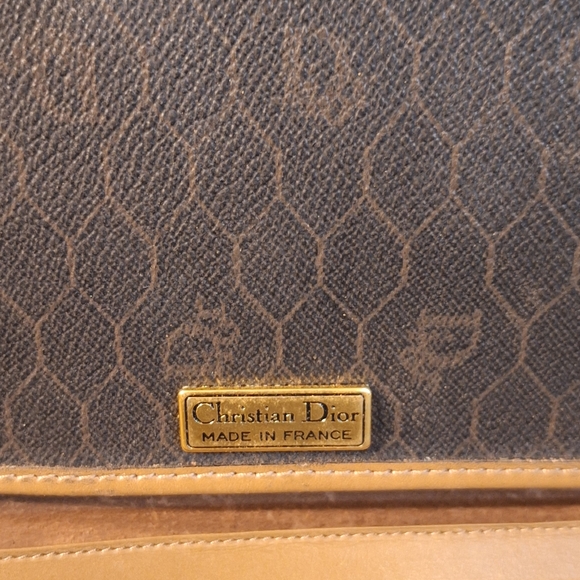 Dior Crossbody Clutch - Picture 11 of 16